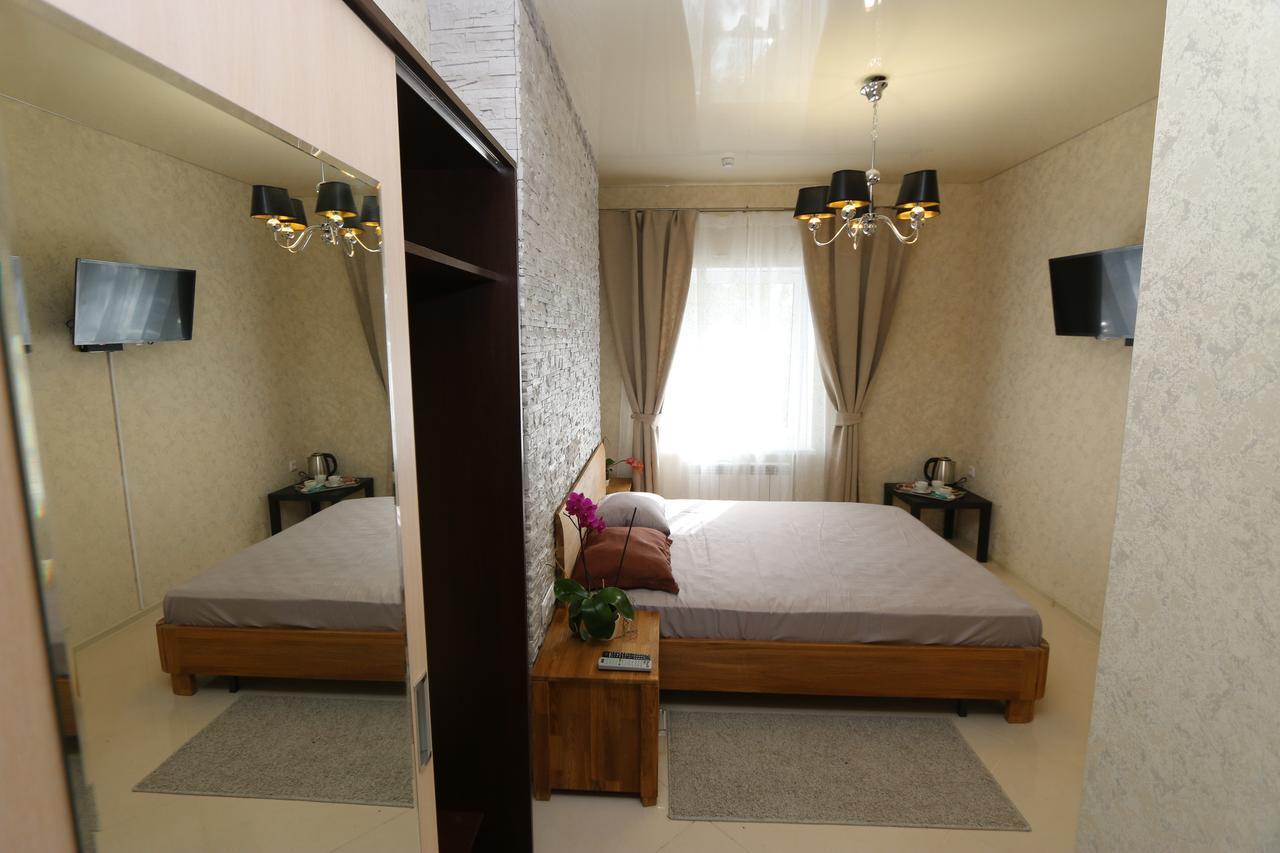 Gostinnyi Dvor Polotsk Exterior foto