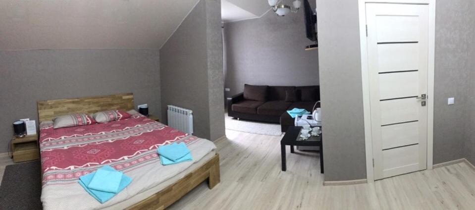 Gostinnyi Dvor Polotsk Exterior foto